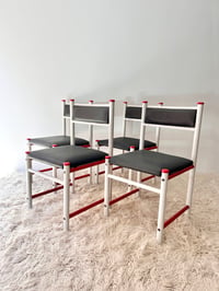 Image 3 of SET DE 4 SILLAS ESTILO MEMPHIS MILANO, AÑOS 80