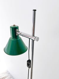 Image 5 of LÁMPARA DE SUELO FOCO VERDE, AÑOS 70