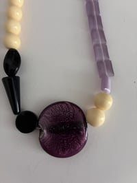 Image 1 of COLLAR PURPLE BEIGE
