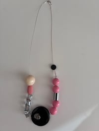 Image 2 of GRAGANTILLA PINK