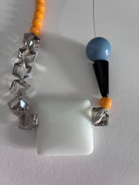 Image 2 of GARGANTILLA WHITE ORANGE