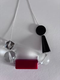 Image 1 of GARGANTILLA RED BLACK