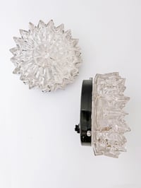 Image 3 of PAREJA  APLIQUES PLAFÓN DE CRISTAL, AÑOS 60