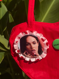jennifer check rosette