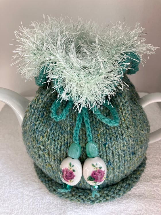 Image of medium PALE AQUA GREEN Go On! tea cosie