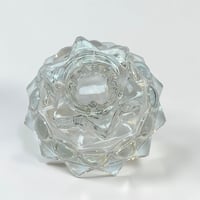 Image 2 of Bougeoirs  en verre cristallin moulé transparent  vintage  - Années  1940 