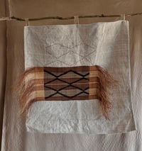 Image 3 of PANEL WITH FRINGED WOVEN RAFIA 
