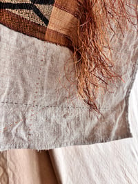 Image 4 of PANEL WITH FRINGED WOVEN RAFIA 