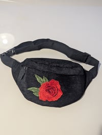 Image 2 of sac banane rose Fridah