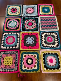 Image 3 of 052 - Medium - Granny Square Teal Pink Black