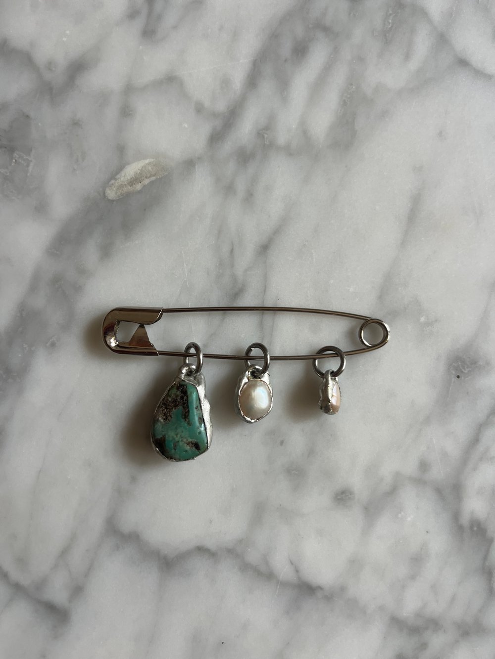 Image of BIG FANCY BROOCH 5.0