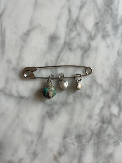 Image of BIG FANCY BROOCH 6.0