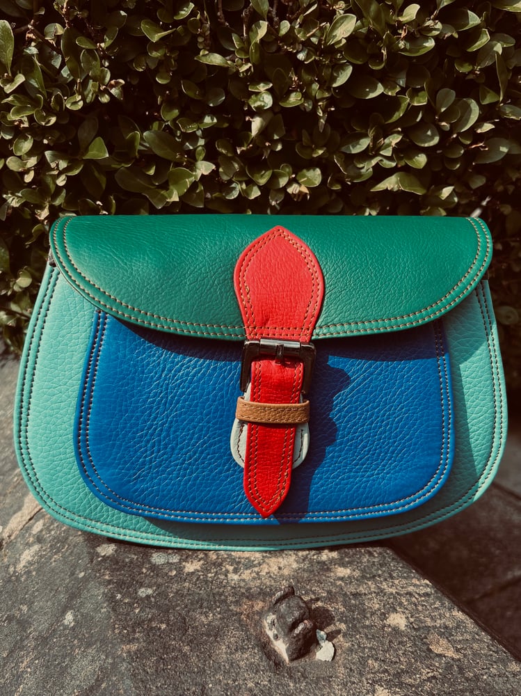 Image of Medium Saddle #48A3