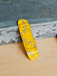 Blink RealSkate Fingerboard - Yellow Barbed