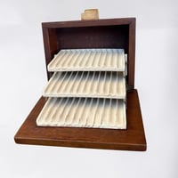 Image 4 of Distributeur de cigarettes en bois vintage années 1930 Boîte à cigarettes Art Déco en bois