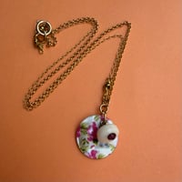 Image 1 of Pendentif "LEE"