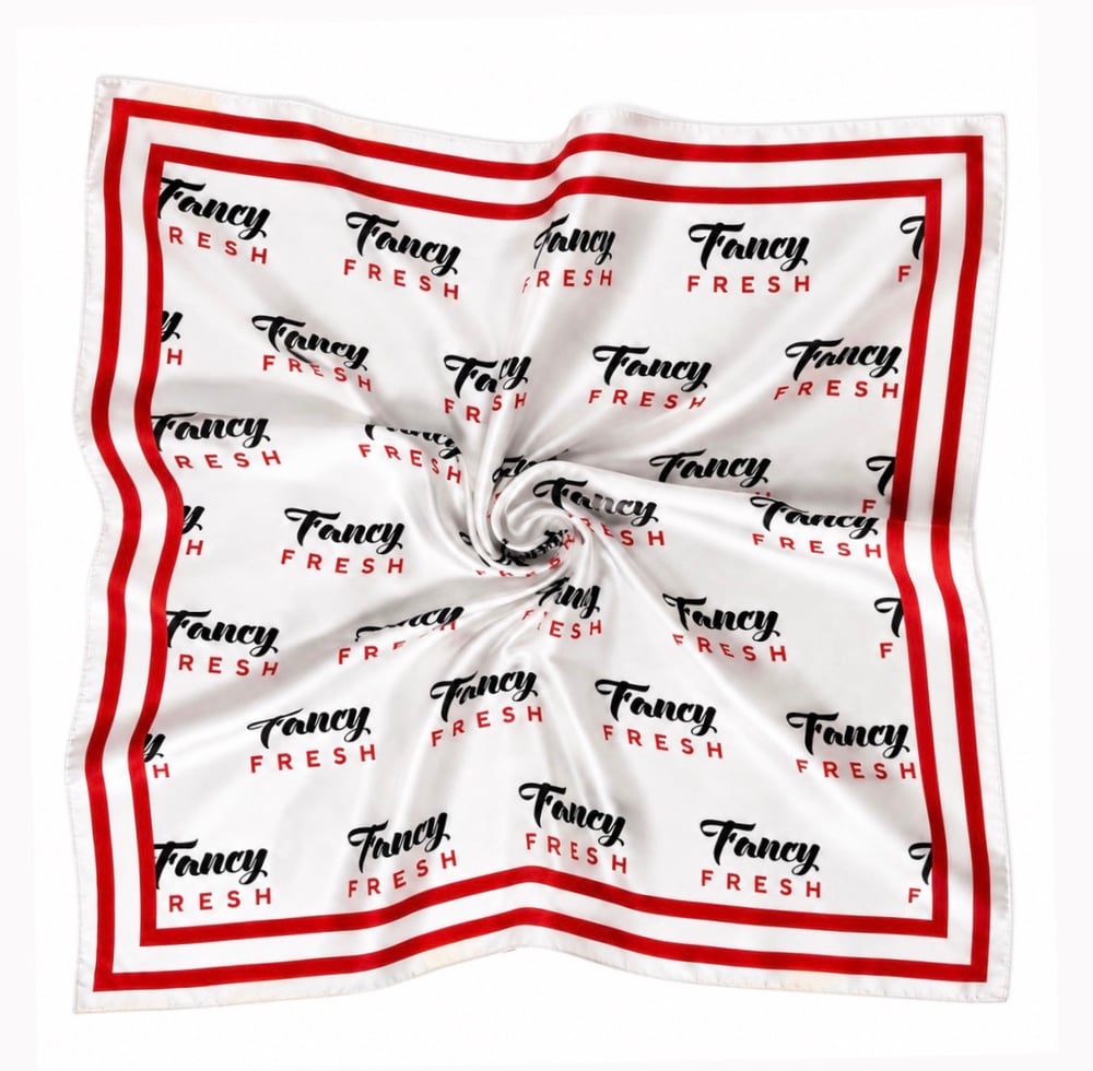 Signature White-Red Scarf 