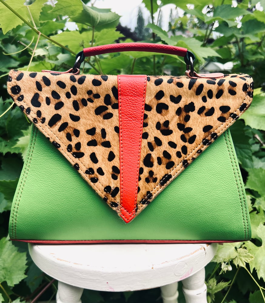 Image of Recycled Leather Triangle #57C
