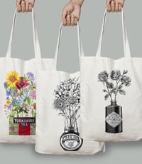 Image 1 of Set of Three Flowers Tote Bags