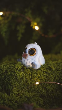Image 3 of Hedwig