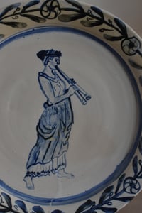 Image 2 of The Aulos Player Plate