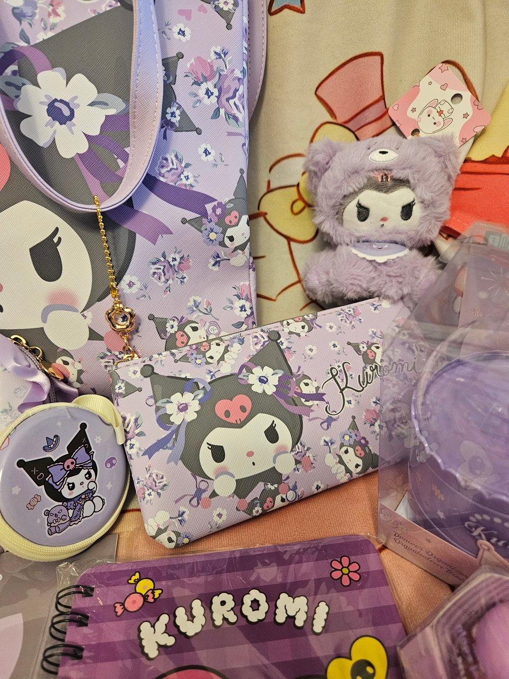 Image of Kuromi Purple Flower Bundle 