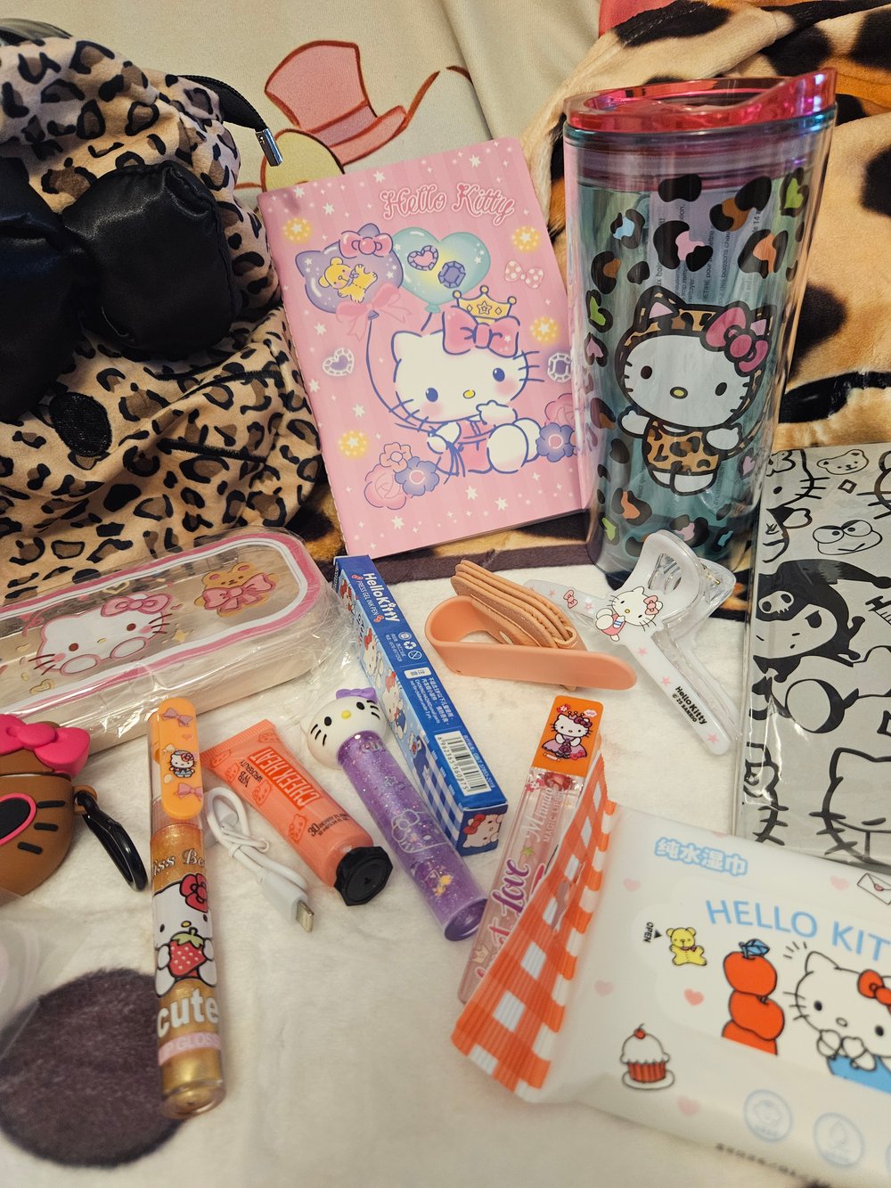 Image of Leopard Hello Kitty Bundle 