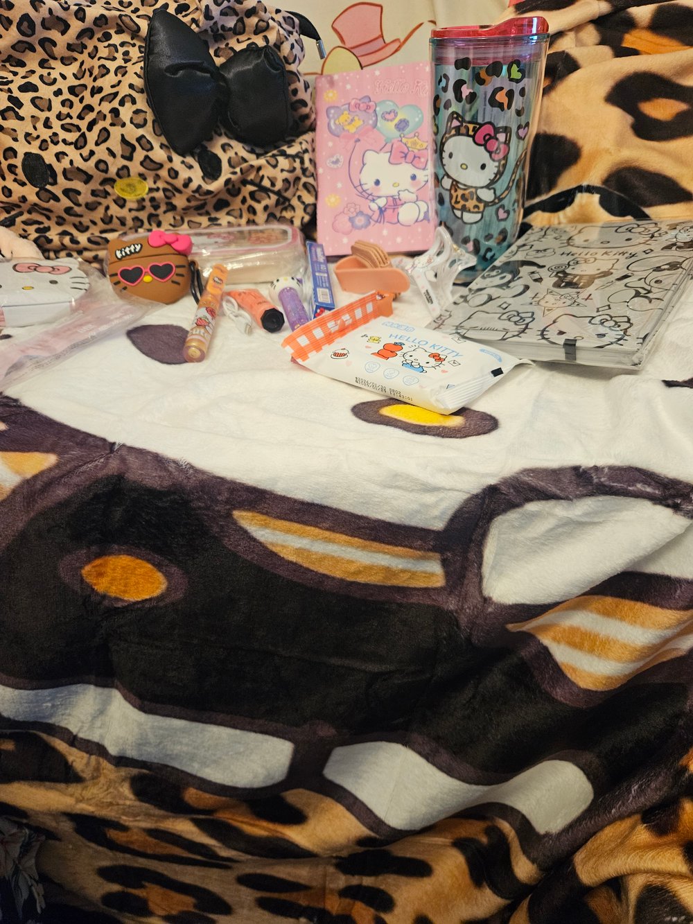 Image of Leopard Hello Kitty Bundle 