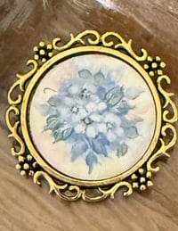 Image 2 of Vintage Floral Pendant Brooch 
