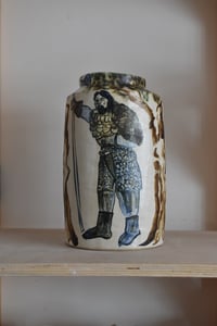 Image 3 of Gawain & The Green Knight Story Vase