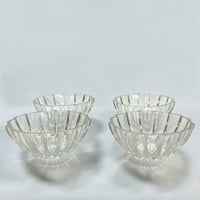 Image 2 of Coupelles en verre vintage 1970 - ramequins ancien en verre cristallin - motif étoile 