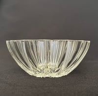 Image 7 of Coupelles en verre vintage 1970 - ramequins ancien en verre cristallin - motif étoile 