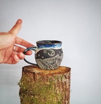 Image 2 of Textured Cadair Idris Sgraffito Mug #2