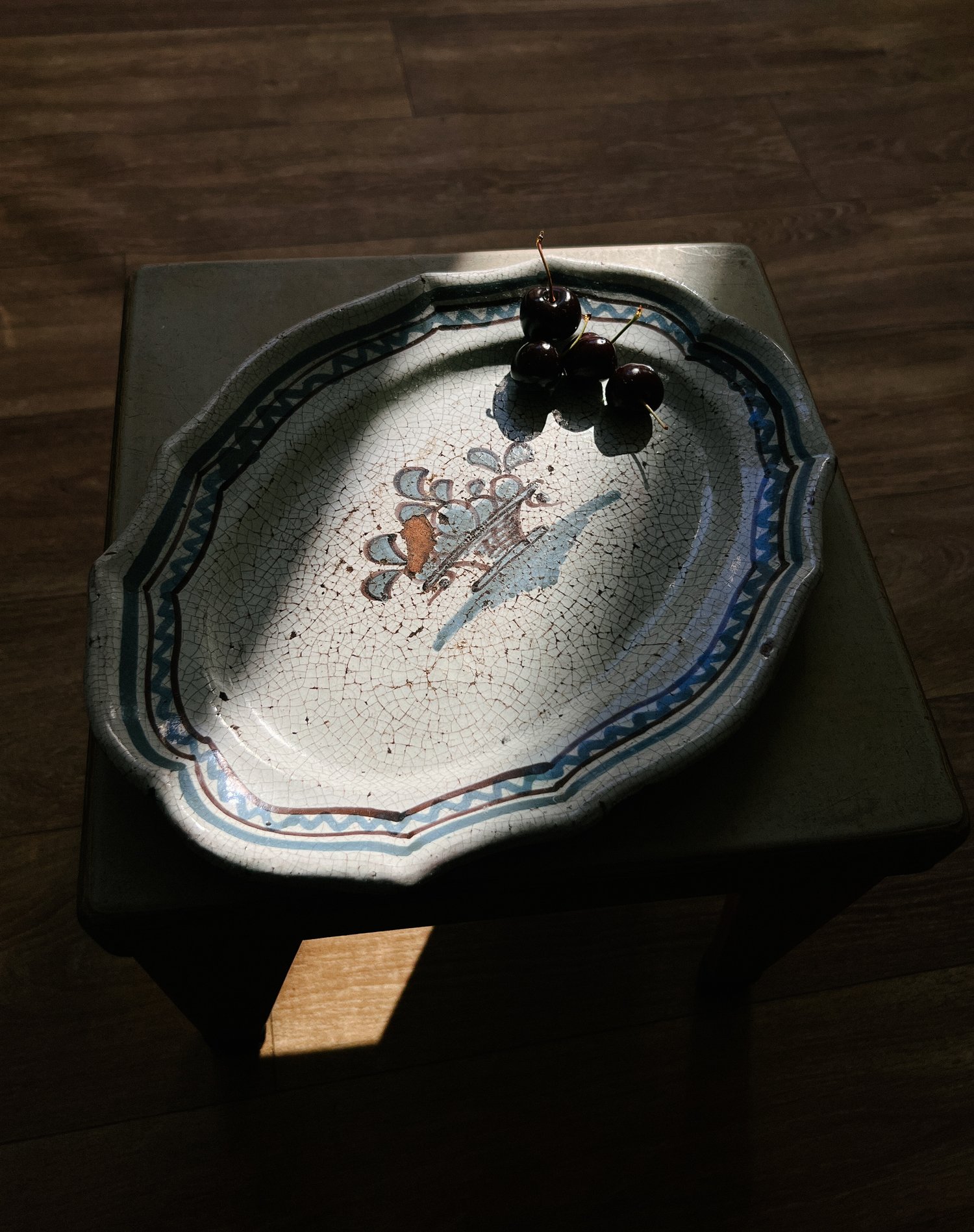 Ceramic Serving Plate with cracked glaze