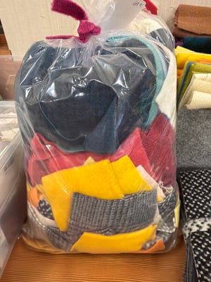 Image of Oh Scrap 1lb Bundle Hand Dyed Wool