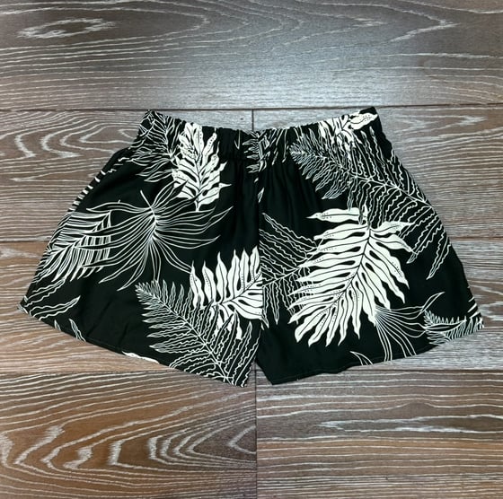 Image of HAPU'U WOMEN'S SHORTS BLK
