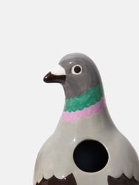 Image 5 of Vase Pigeon