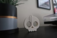 Image 4 of Skull Keychain