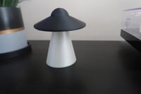 Image 5 of UFO Model Glow In The Dark