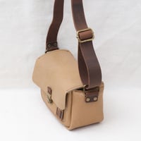 Image 5 of Point and Shoot in vintage muted butter