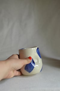 Image 15 of *PREORDER* Grip Tumbler