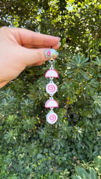 Image 4 of Linking Keychains