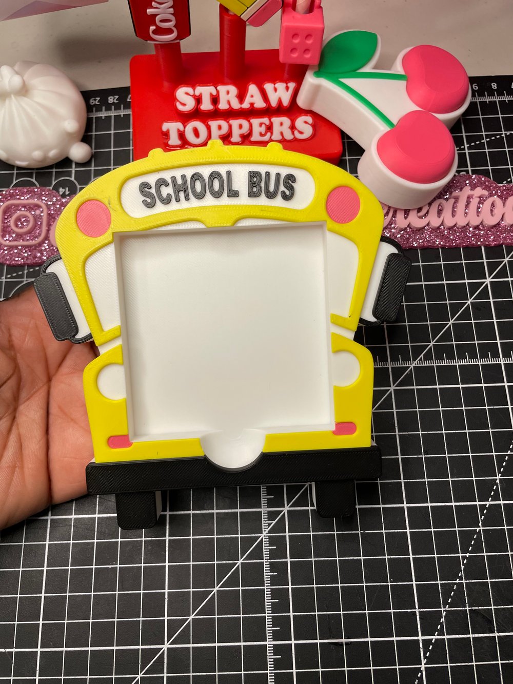 Image of School bus sticky note holder