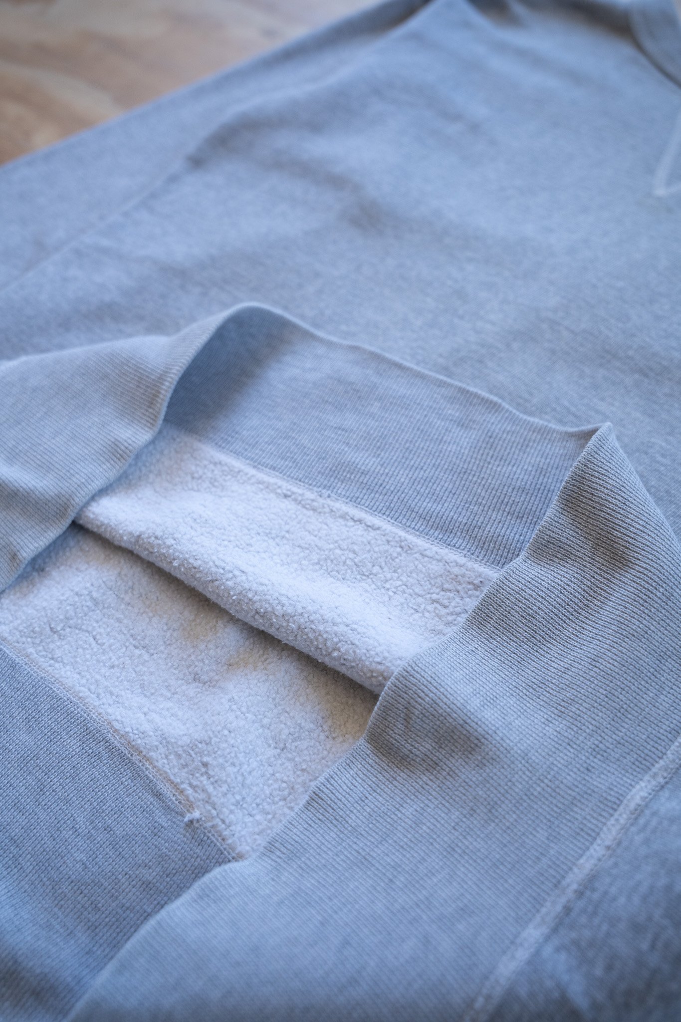 Image of 1950s Single V Sweatshirt