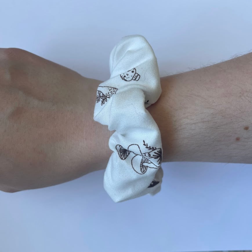 Image of Scrunchie