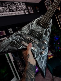 Flying Skull V