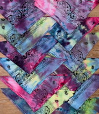 Image 2 of Summer Pop Bandana