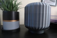 Image 4 of Circular Ribbed Lamp Black With Base