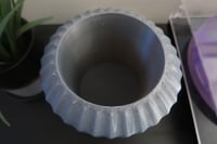 Image 5 of Circular Ribbed Lamp Black With Base