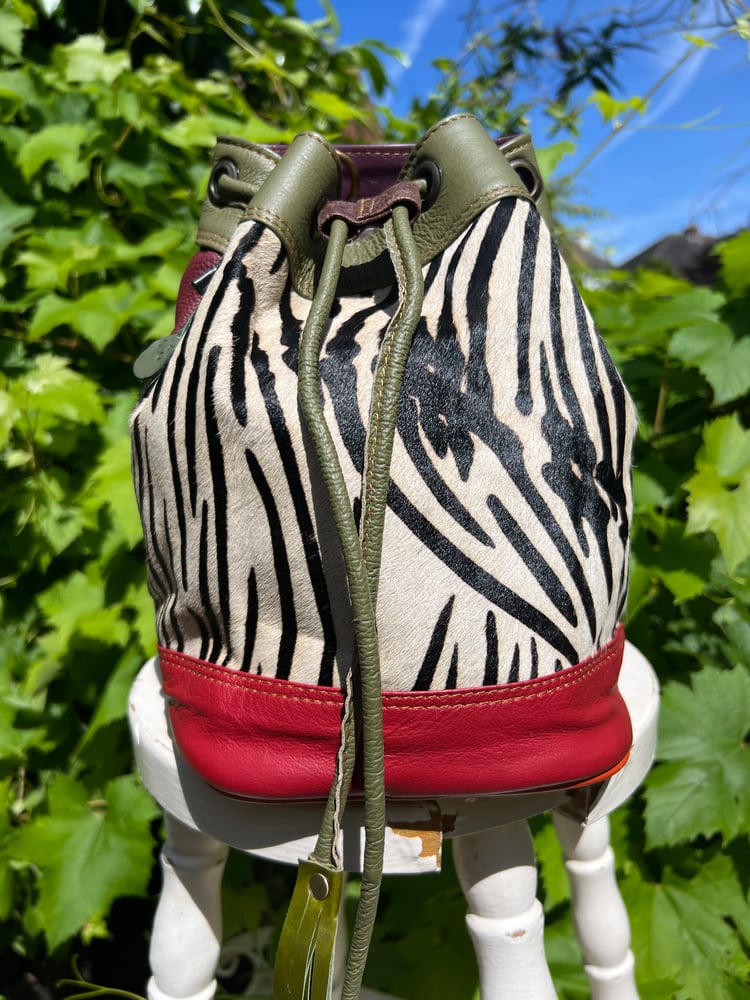 Image of Drawstring/Cinch #5C